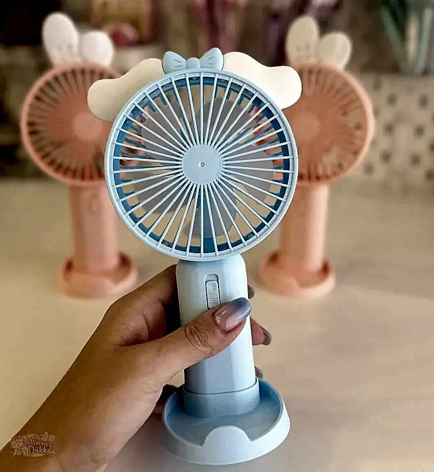 Kulaklı ve Tutacaklı El Fanı