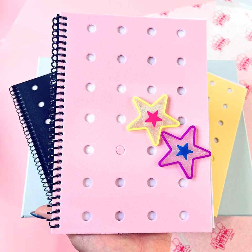 Keskin Color Fun 80 Yaprak Çizgili Charm Takılabilen Defter A5